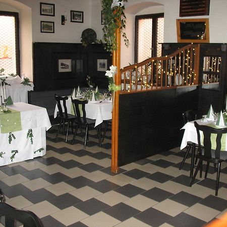 Hotel Kovarna Decin Buitenkant foto