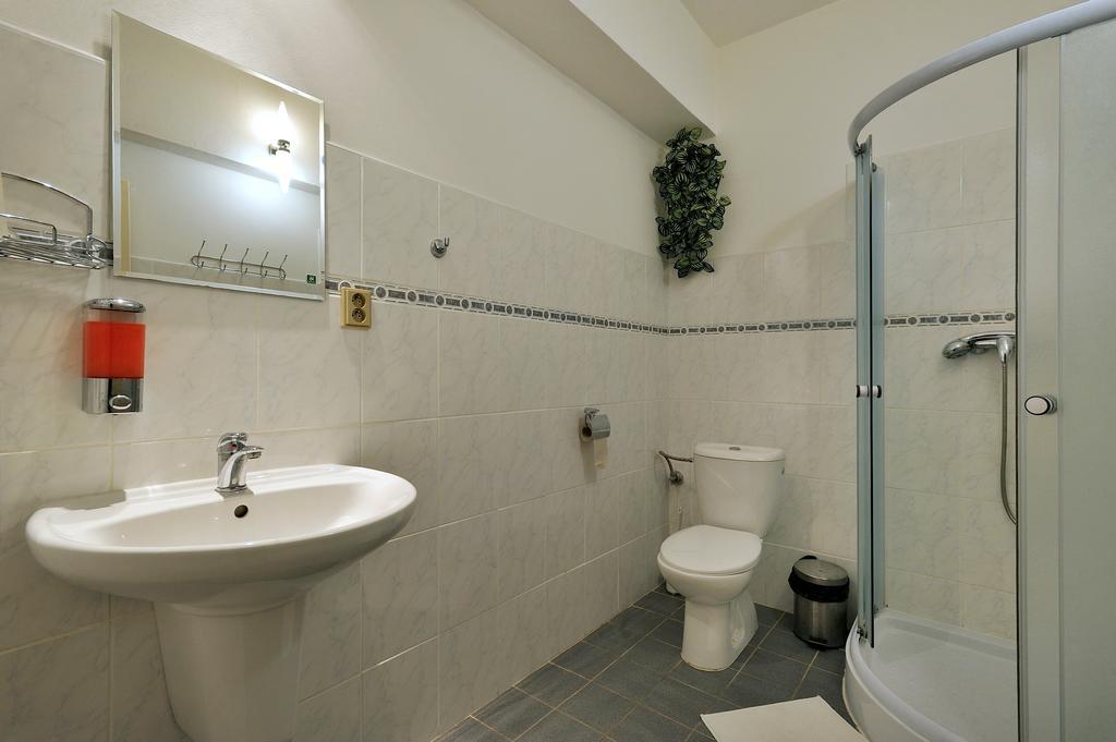 Hotel Kovarna Decin Buitenkant foto